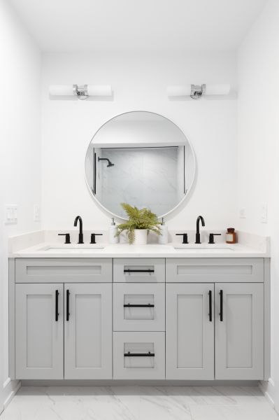 Vanity Repair in Kyle