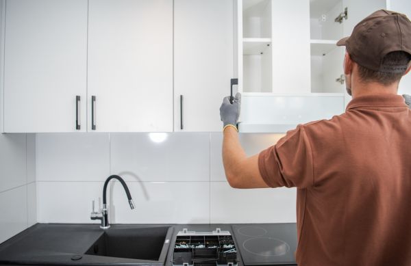 Kitchen Cupboard Installation in Kyle